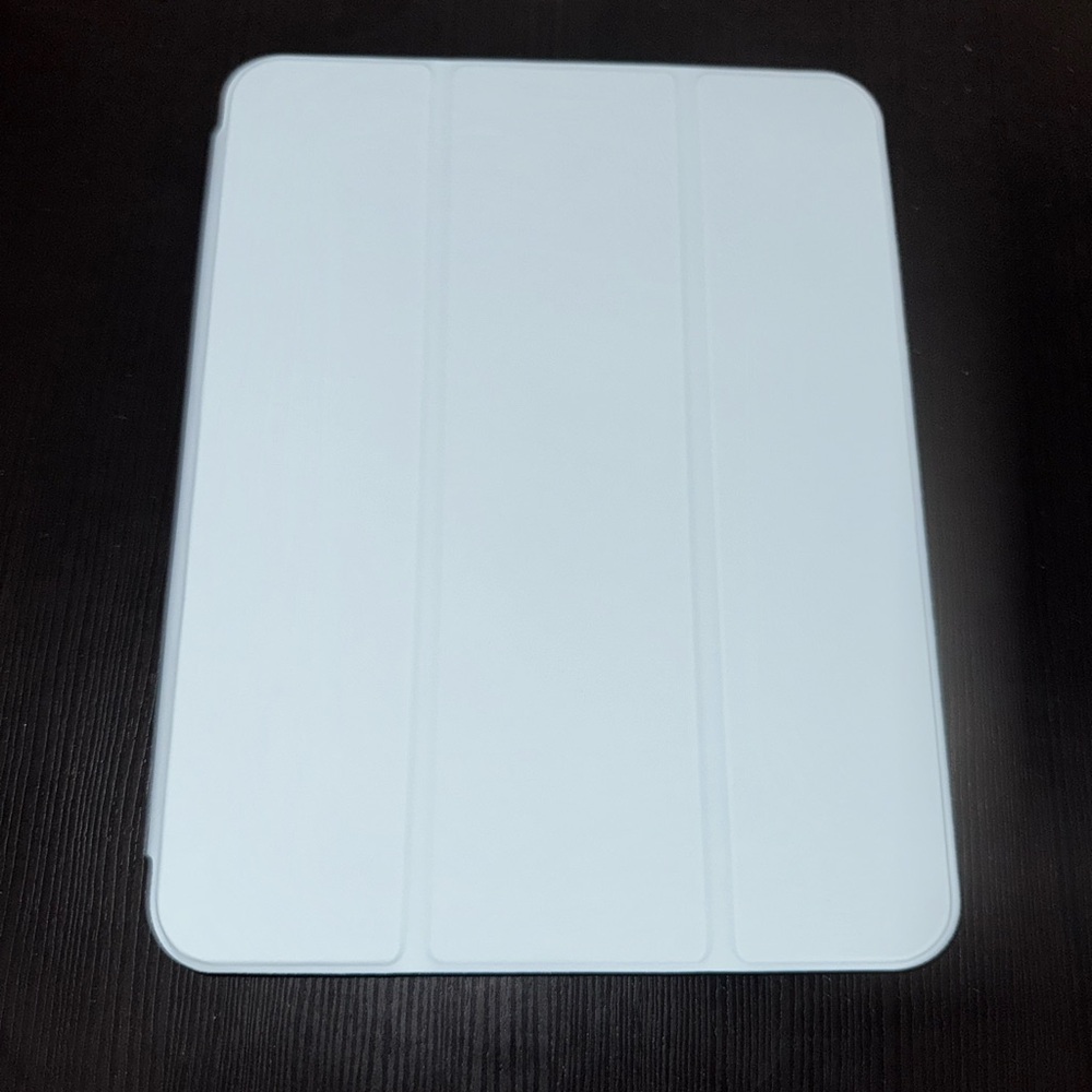 Apple IPad Cover/Case Light Blue Brand New fist IPad 11th generation